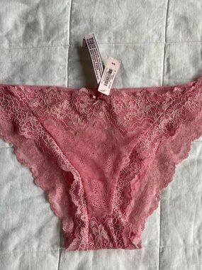 NWT Victoria's Secret Dream Angels Pink Cheekini/Tanga Lace Panty - M